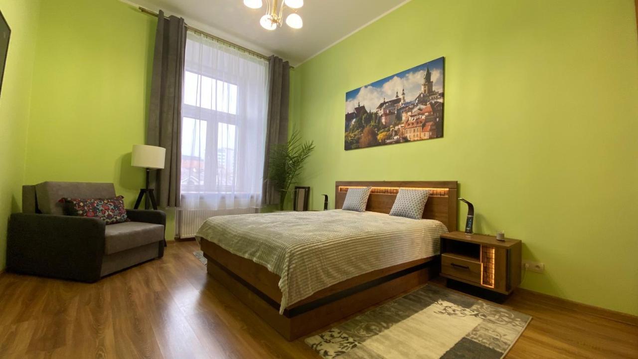 Lublinbnb - Exclusive Family Apartment ------ In The Heart Of Lublin -------------------------------- Bedroom & Living Room & Kitchen ภายนอก รูปภาพ